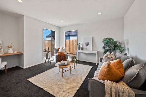 Photo of property in 37 Frank Ernest Crescent, Prebbleton, 7604