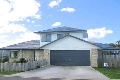 Photo of property in 1a Xena Way, Henderson, Auckland, 0612