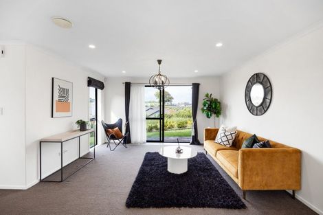 Photo of property in 15 Blackwood Crescent, Glenview, Hamilton, 3206