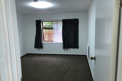 Photo of property in Recreation Reserve, 3/273 Grounsell Crescent, Belmont, Lower Hutt, 5010
