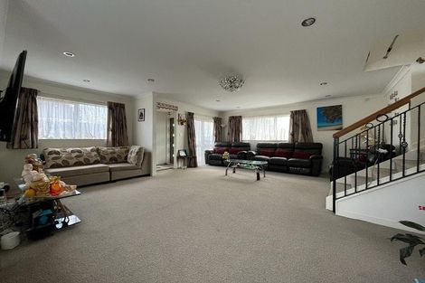 Photo of property in 1/41 Butley Drive, Farm Cove, Auckland, 2012