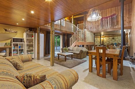 Photo of property in 112c Newton Road, Raglan, Te Mata, 3894