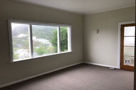 Photo of property in 11 Aranoni Street, Island Bay, Wellington, 6023