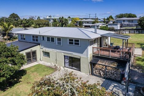 Photo of property in 52 Cairnfield Road, Kensington, Whangarei, 0112