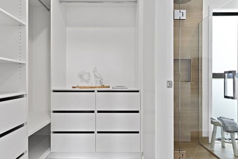 Photo of property in 6 Farley Avenue, Greytown, 5712