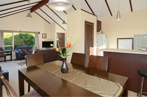 Photo of property in 2/81 Manuka Road, Bayview, Auckland, 0629