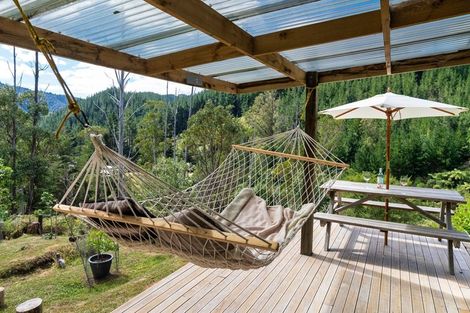 Photo of property in 396 Mangaone South Road, Reikorangi, Waikanae, 5391