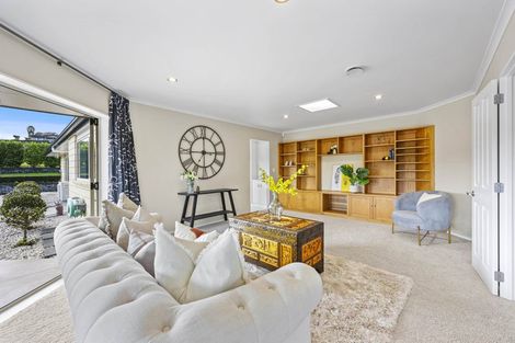 Photo of property in 289 Old North Road, Kumeu, 0892