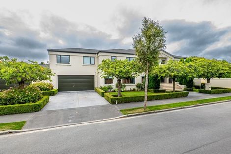 Photo of property in 321 Gardiners Road, Harewood, Christchurch, 8051