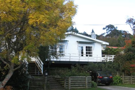 Photo of property in 12a Chatsworth Road, Silverstream, Upper Hutt, 5019