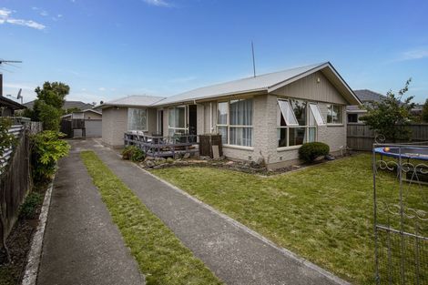 Photo of property in 102 Effingham Street, North New Brighton, Christchurch, 8083