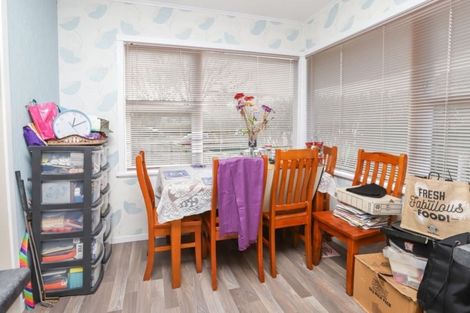 Photo of property in 16 Lovelock Place, Chartwell, Hamilton, 3210