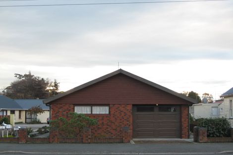 Photo of property in 110a Clyde Street, Balclutha, 9230