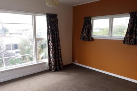 Photo of property in 119 Bowhill Road, New Brighton, Christchurch, 8083