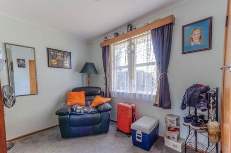 Photo of property in 2 Kuaka Place, Castlecliff, Whanganui, 4501