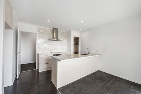 Photo of property in 19 Tahuna Minhinnick Drive, Glenbrook, Waiuku, 2681