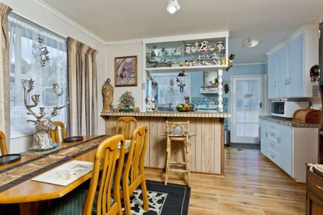 Photo of property in 71 Salamanca Road, Sunnynook, Auckland, 0620