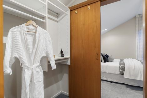 Photo of property in 7b Elgin Place, Red Beach, 0932