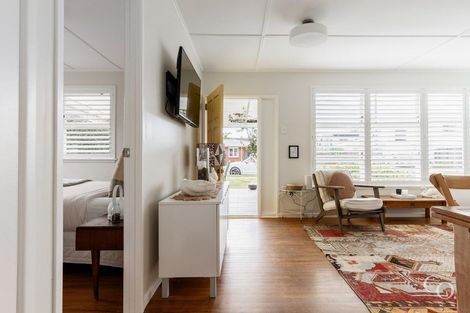 Photo of property in 15 Sutherland Avenue, Mount Maunganui, 3116