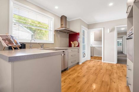 Photo of property in 1 Gerrand Place, Chedworth, Hamilton, 3210