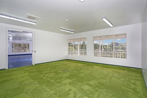 Photo of property in 59 Chamberlain Road, Bombay, 2675