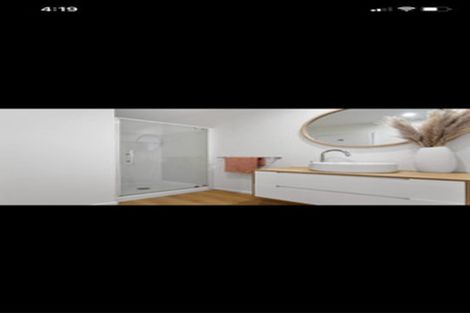 Photo of property in 44 Line Road, Glen Innes, Auckland, 1072