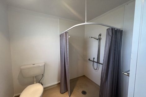 Photo of property in 1/7 Lillian Place, Orewa, 0931