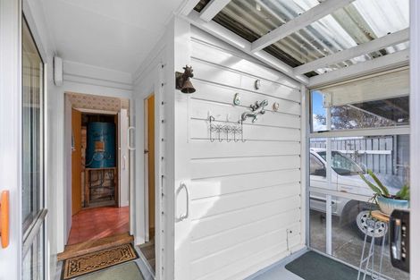 Photo of property in 51 Allardice Street, Dannevirke, 4930