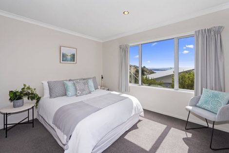 Photo of property in 17 Mandalay Lane, Redcliffs, Christchurch, 8081