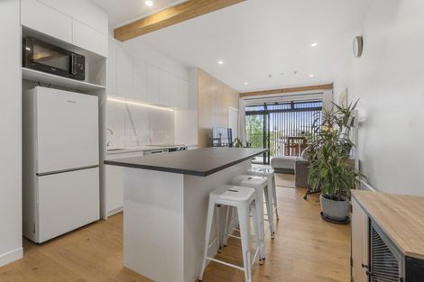 Photo of property in 6/167 Hobsonville Point Road, Hobsonville, Auckland, 0616