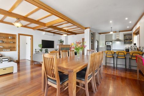 Photo of property in 27 Stanley Avenue, Palmerston North, 4414