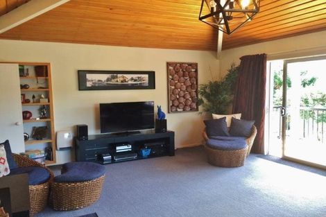 Photo of property in 9 Rimu Lane, Wanaka, 9305