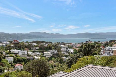 Photo of property in 18 Norna Crescent, Kelburn, Wellington, 6012