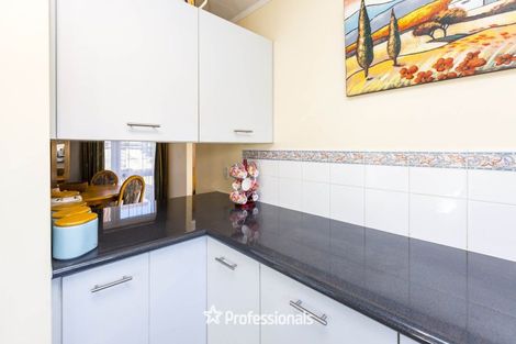 Photo of property in 25 Memphis Grove, Totara Park, Upper Hutt, 5018