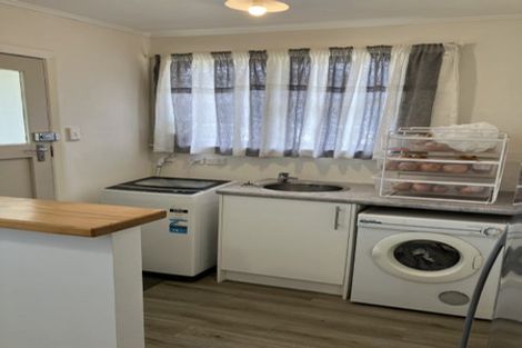 Photo of property in 6 Bird Grove, Stokes Valley, Lower Hutt, 5019