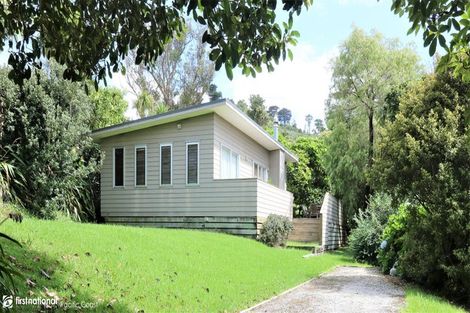 Photo of property in 52 Mako Avenue, Whiritoa, Whangamata, 3691