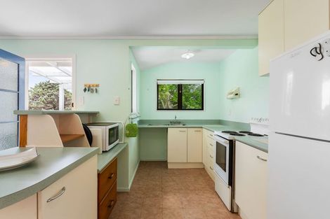 Photo of property in 115 Sylvia Road, Whangamata, 3620