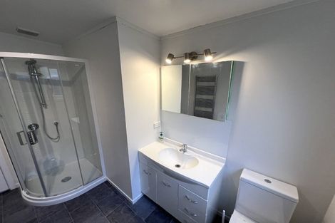 Photo of property in 5 Crofton Road, Ngaio, Wellington, 6035