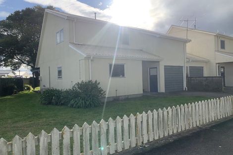 Photo of property in 7 Attlee Place, Gisborne, 4010