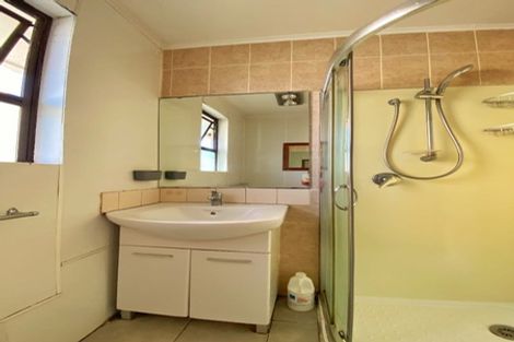 Photo of property in 54 Astley Avenue, New Lynn, Auckland, 0600