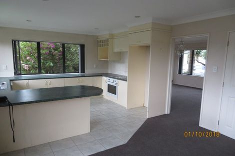 Photo of property in 205 Kilkenny Drive, East Tamaki Heights, Auckland, 2016