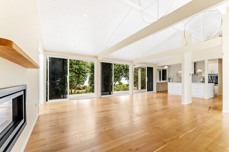 Photo of property in 28 Schooner Avenue, Snells Beach, 0920