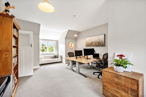 Photo of property in 11 Oban Street, Wadestown, Wellington, 6012