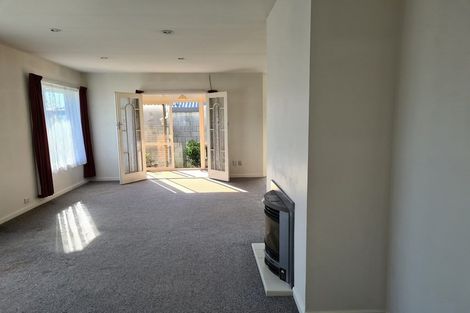 Photo of property in 1/136 Harris Crescent, Papanui, Christchurch, 8053