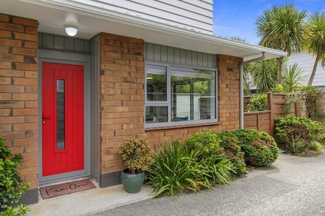 Photo of property in 9 Pilmuir Street, Hutt Central, Lower Hutt, 5010