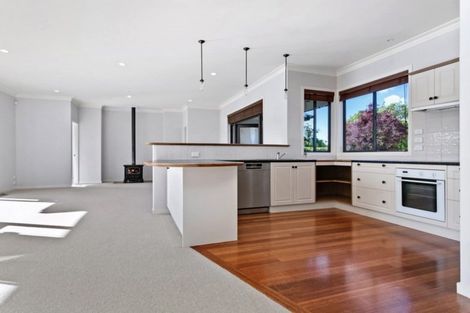 Photo of property in 100 Hooker Road, Tamahere, Hamilton, 3283