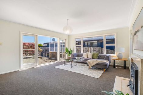 Photo of property in 26 Springbank Street, Bryndwr, Christchurch, 8053