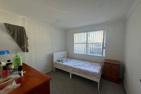 Photo of property in 20 Brentford Place, Manurewa, Auckland, 2102
