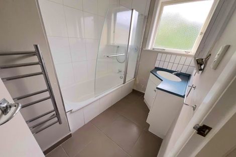 Photo of property in 10 Macpherson Street, Meadowbank, Auckland, 1072