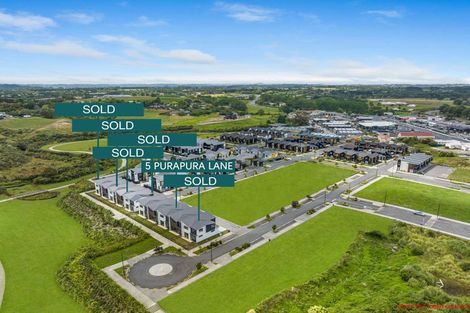 Photo of property in 5 Purapura Lane, Kumeu, 0810